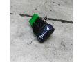 knopka-upravleniia-zamkom-dveri-renault-symbol-i-art-109713-small-3