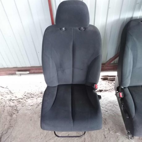 sidene-nissan-tiida-i-perednie-i-zadnie-art-110042-big-2