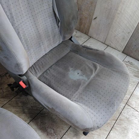 sidene-perednee-volkswagen-passat-b5-volkswagen-passat-b5-gp-defekty-na-foto-art-110093-big-3