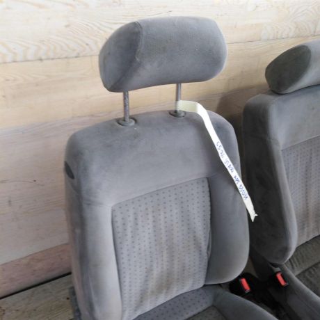 sidene-perednee-volkswagen-passat-b5-volkswagen-passat-b5-gp-defekty-na-foto-art-110093-big-2