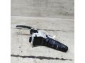 perekliucatel-dvornikov-nissan-tiida-i-art-110307-small-0