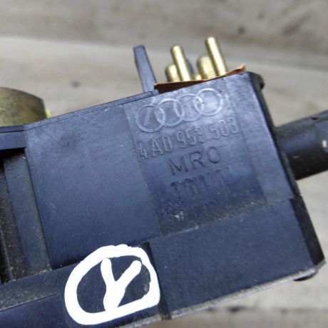 perekliucatel-podrulevoi-v-sbore-audi-100-c4-art-110515-big-6