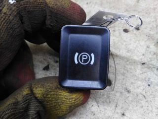 knopka-upravleniia-volkswagen-passat-b6-art-110532