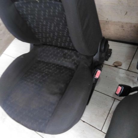 sidene-perednee-ford-focus-1-art-110842-big-4