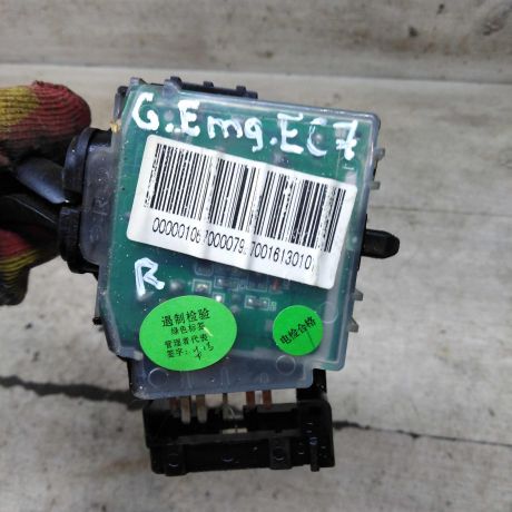 perekliucatel-dvornikov-geely-emgrand-ec7-art-111075-big-4