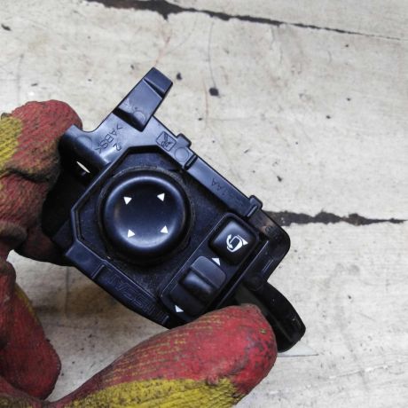 perekliucatel-regulirovki-zerkal-nissan-qashqai-ii-restailing-art-111100-big-5