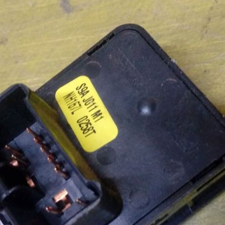 blok-upravleniia-elektrozerkalami-honda-jazz-art-10726-big-3