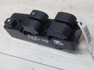 blok-upravleniia-steklopodieemnikami-mitsubishi-lancer-10-art-13393