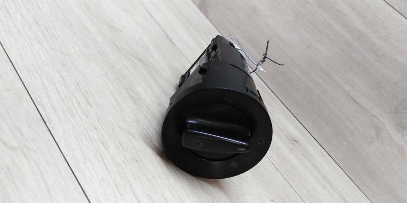 blok-upravleniia-svetom-volkswagen-sharan-art-13942-big-0