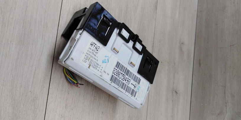 blok-upravleniia-renault-megane-2-art-14790-big-3