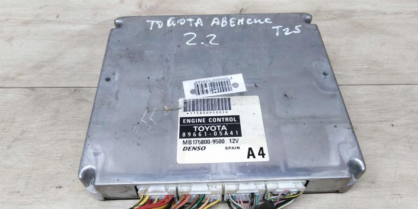 ebu-toyota-avensis-t25-art-14812-big-0