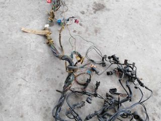 elektroprovodka-podkapotnaia-audi-100-c4-28-aah-art-15163