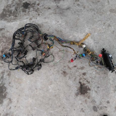 elektroprovodka-podkapotnaia-audi-100-c4-28-aah-art-15163-big-4