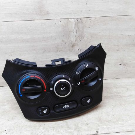 blok-upravleniia-peckoi-hyundai-solaris-art-16590-big-0