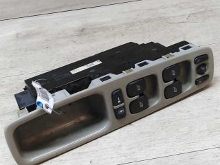 blok-upravleniia-steklopodieemnikami-volvo-s80-art-16901
