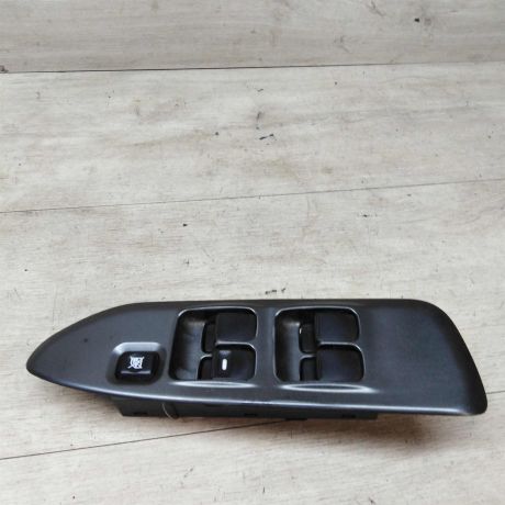 blok-upravleniia-steklopodieemnikami-mitsubishi-lancer-9-art-17297-big-0