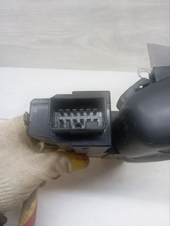 blok-upravleniia-steklopodieemnikami-volvo-s80-art-17836-big-7