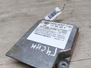 blok-upravleniia-poduskami-bezopasnosti-volkswagen-golf-4-art-18077