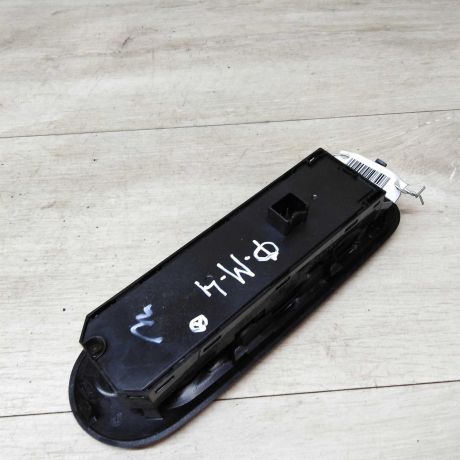 blok-upravleniia-steklopodieemnikami-ford-mondeo-4-art-19357-big-2