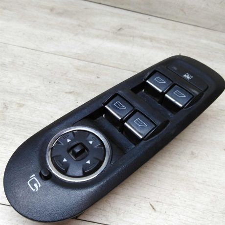 blok-upravleniia-steklopodieemnikami-ford-mondeo-4-art-19357-big-4