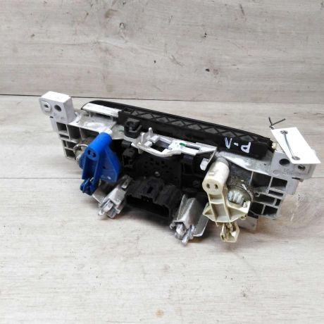 blok-upravleniia-peckoi-renault-logan-art-19481-big-1