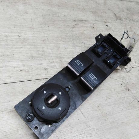 blok-upravleniia-steklopodieemnikami-ford-focus-2-restailing-2010-g-kupe-art-21500-big-3