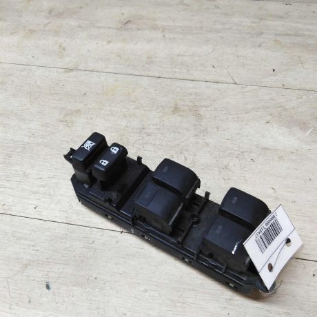 blok-upravleniia-steklopodieemnikami-toyota-camry-v40-art-21631-big-0