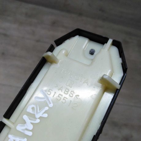 blok-upravleniia-steklopodieemnikami-toyota-camry-v40-art-21631-big-2