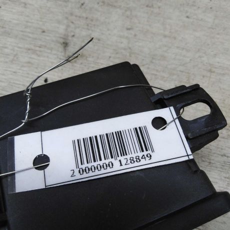 blok-upravleniia-svetom-volkswagen-passat-b6-art-22013-big-2