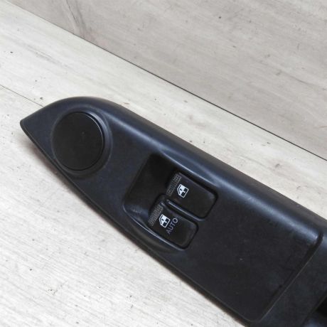 blok-upravleniia-steklopodieemnikami-hyundai-getz-art-22714-big-0