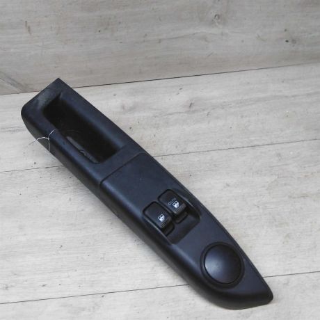 blok-upravleniia-steklopodieemnikami-hyundai-getz-art-22714-big-1