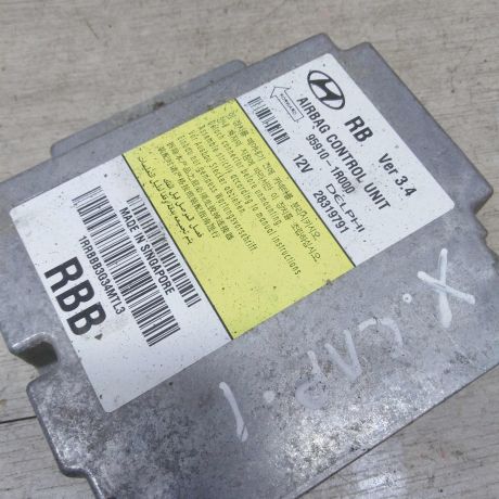 blok-upravleniia-poduskami-bezopasnosti-airbag-hyundai-solaris-art-22866-big-1