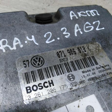 ebu-volkswagen-bora-23i-agz-art-23172-big-1
