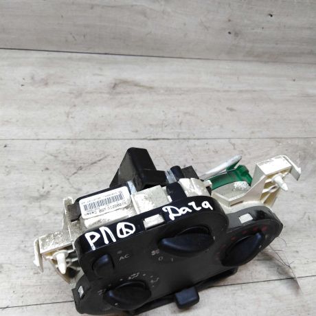 blok-upravleniia-peckoi-i-kondicionerom-renault-logan-art-24109-big-1