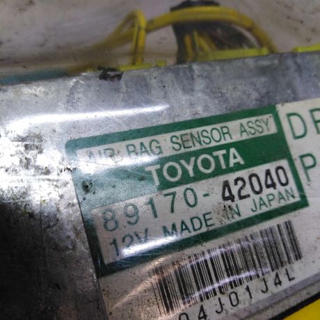 blok-upravleniia-poduska-bezopasnosti-airbag-toyota-rav4-art-24497-big-1