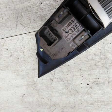 blok-upravleniia-steklopodieemnikami-audi-a8-d2-art-25019-big-2