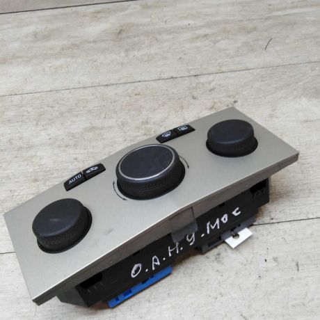 blok-upravleniia-peckoi-opel-astra-h-rest-art-26563-big-0