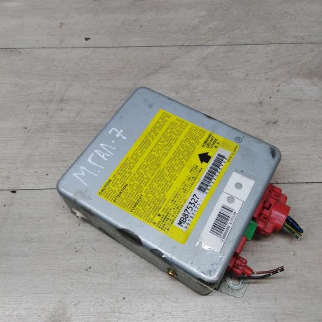 blok-upravleniia-poduskami-bezopasnosti-airbag-mitsubishi-galant-7-art-27069-big-0