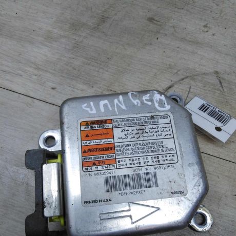 blok-upravleniia-poduskami-bezopasnosti-airbag-daewoo-nubira-1-art-27496-big-0