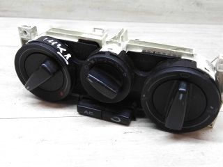 blok-upravleniia-peckoi-i-kondicionerom-skoda-octavia-tour-art-27836