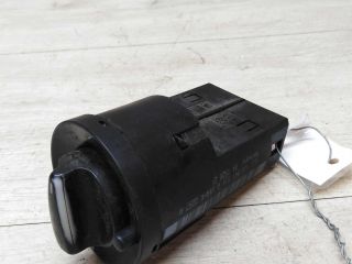 blok-upravleniia-svetom-volkswagen-golf-4-art-28094