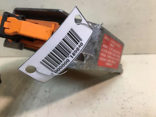 blok-upravleniia-airbag-poduskami-bezopasnosti-volkswagen-bora-art-28343-big-2