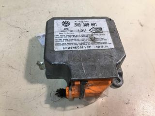 blok-upravleniia-airbag-poduskami-bezopasnosti-volkswagen-golf-3-art-28384