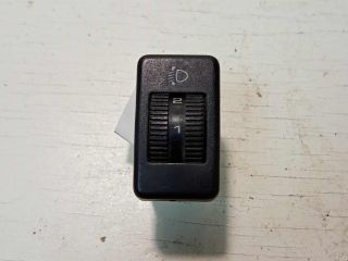 blok-upravleniia-korrektora-far-volkswagen-passat-b3-art-28439