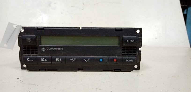 blok-upravleniia-klimat-kontrolem-volkswagen-bora-art-28695-big-0