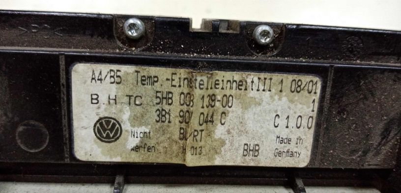 blok-upravleniia-klimat-kontrolem-volkswagen-bora-art-28695-big-2
