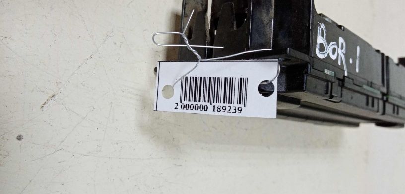 blok-upravleniia-klimat-kontrolem-volkswagen-bora-art-28695-big-1