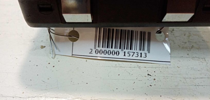 blok-knopok-upravleniia-steklopodieemnikami-volkswagen-passat-b3-art-28707-big-2