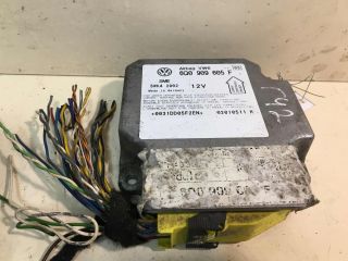 blok-upravleniia-airbag-poduskami-bezopasnosti-volkswagen-golf-4-art-28747