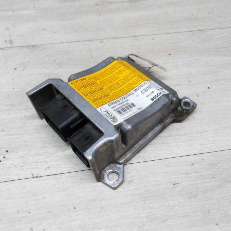 blok-upravleniia-airbag-poduskami-bezopasnosti-ford-focus-1-rest-art-29680-big-0